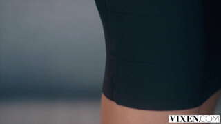 VIXEN Sassy බබා පොළඹවා ලොක්කා