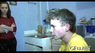 Disa adoleshentë cuties nuk mund të imagjinojmë jetën e tyre