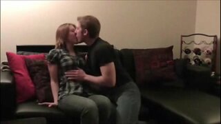 Young neo-dhreuchdail no dhà sex agus creampie